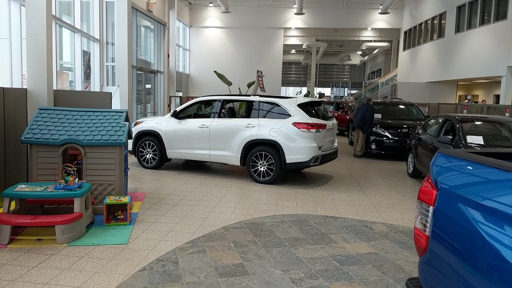 Birchwood Toyota | 70-3965 Portage Ave #70, Winnipeg, MB R3K 2H8, Canada | Phone: (204) 889-3700