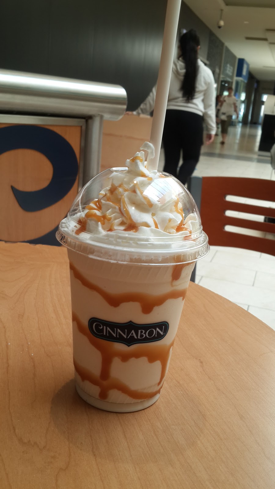 Cinnabon | 900 Dufferin St, Toronto, ON M6H 4B1, Canada | Phone: (416) 537-5864
