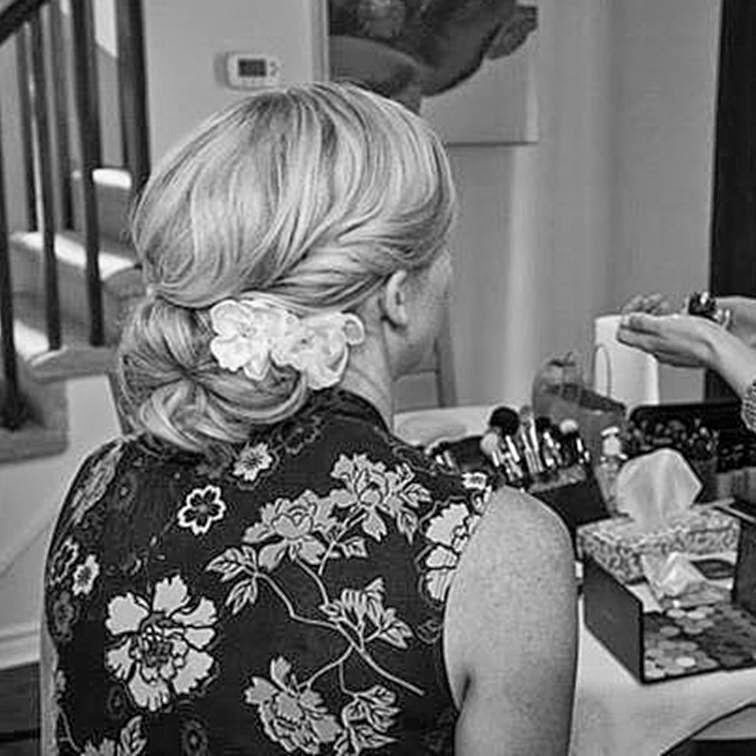 Elegance Express | 2727 Grand Canal St, Nepean, ON K2J 0T1, Canada | Phone: (613) 761-8272