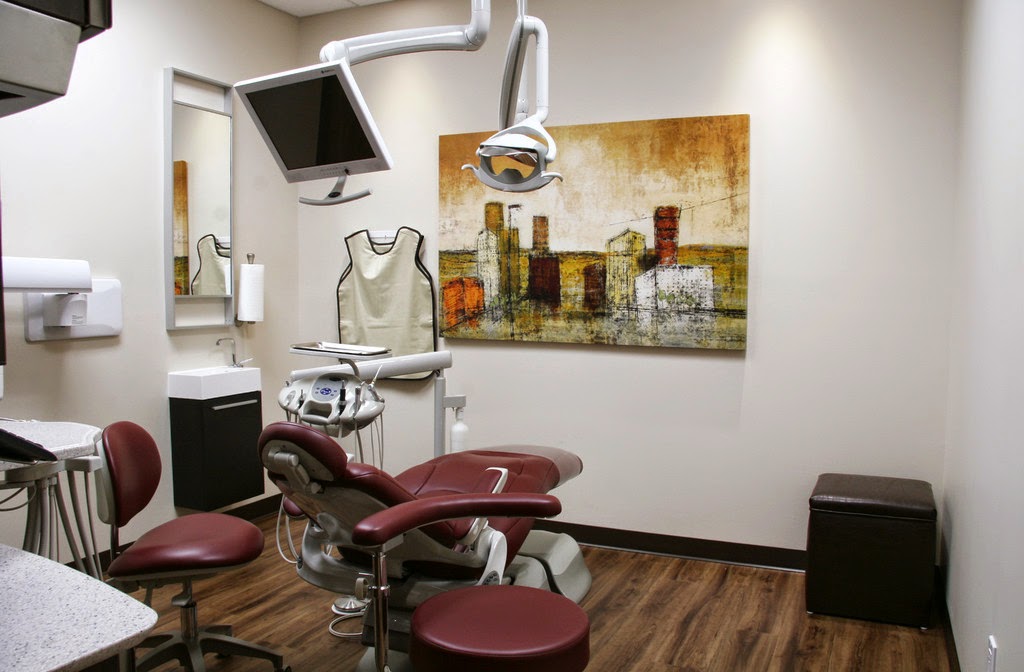 Small Town Family Dental - Dr. M. Gewarges | 125 Main St W, Shelburne, ON L0N 1S3, Canada | Phone: (519) 306-3300