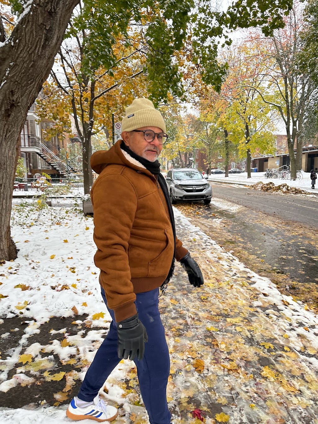 John F.-Kennedy Park | Av. Ducharme, Montréal, QC H2V 3N5, Canada | Phone: (514) 872-0311