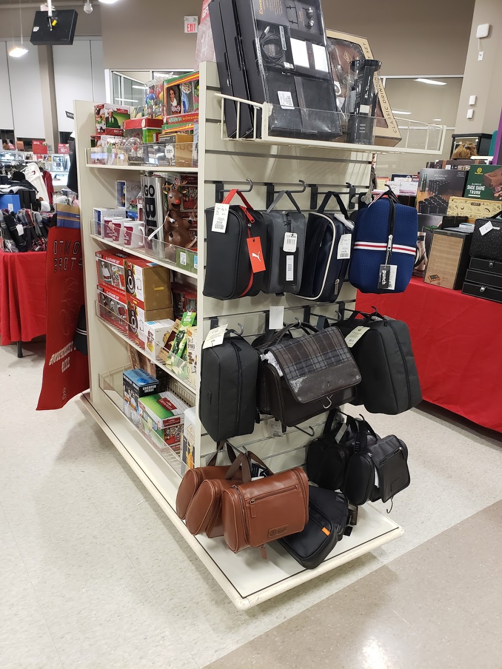 Winners | 765 Exeter Rd, London, ON N6E 3T2, Canada | Phone: (519) 649-2880