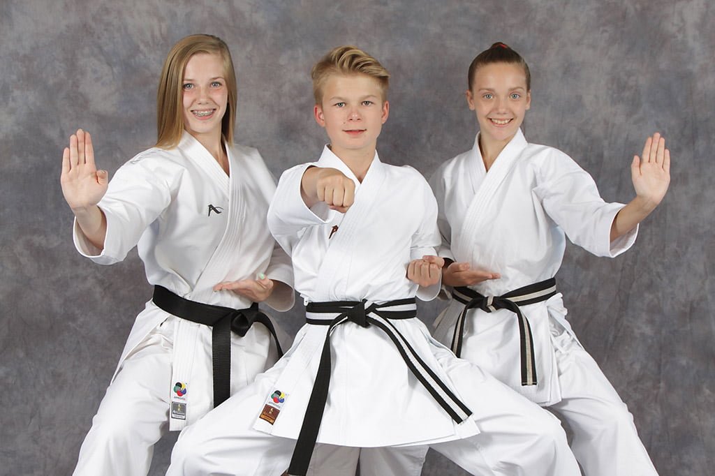 Bernardo Karate And Cardio Kickboxing | 1165 Oxford St E, London, ON N5Y 3L7, Canada | Phone: (519) 659-2504
