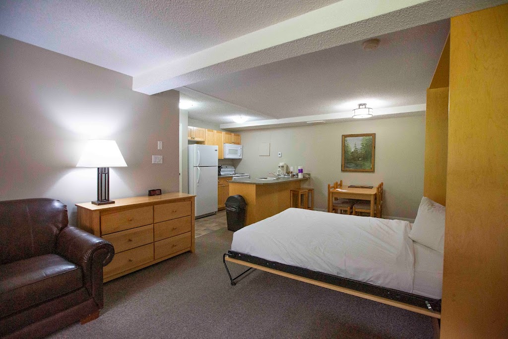 Panorama Vacation Retreat at Horsethief Lodge | 2000 Panorama Dr, Panorama, BC V0A 1T0, Canada | Phone: (250) 341-3011