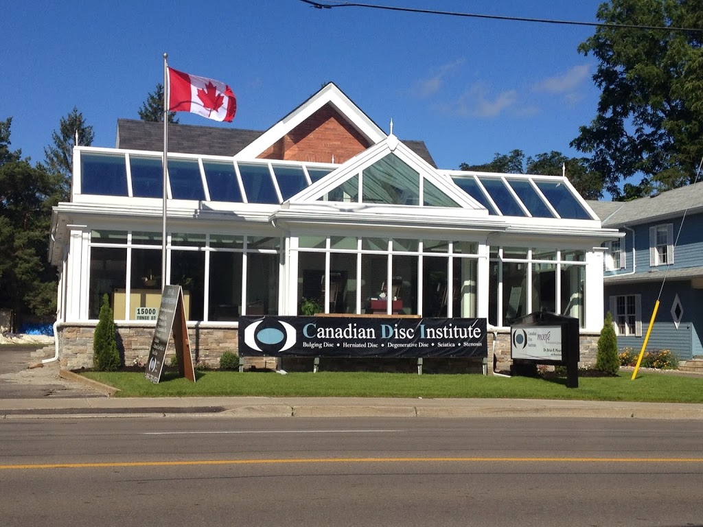 Moore Chiropractic Group | 15000 Yonge St, Aurora, ON L4G 1M6, Canada | Phone: (905) 727-1817