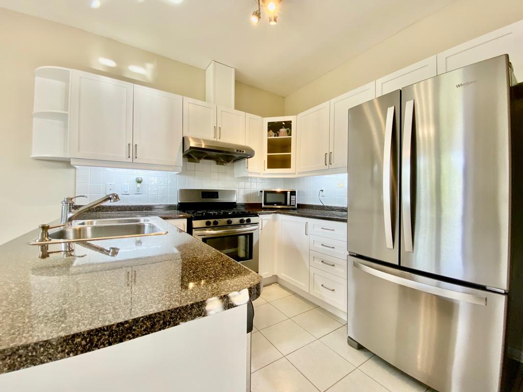 Cabinets Refresh | 63 Northhill Ave, Cavan-Monaghan, ON L0A 1G0, Canada | Phone: (416) 992-3500