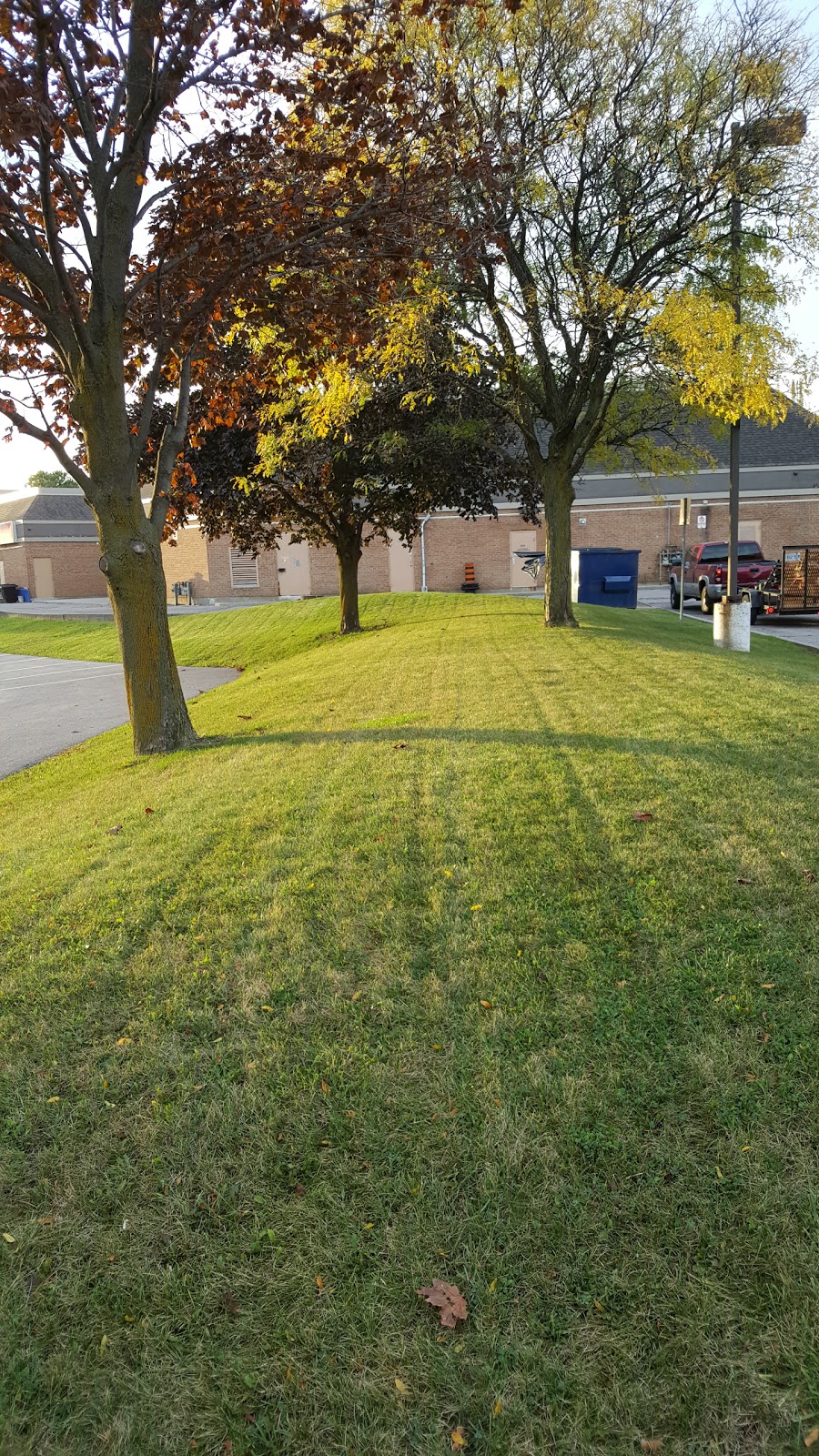 Franklin Carmichael Park | 235 Green Ln, Thornhill, ON L3T 7H7, Canada | Phone: (905) 477-5530