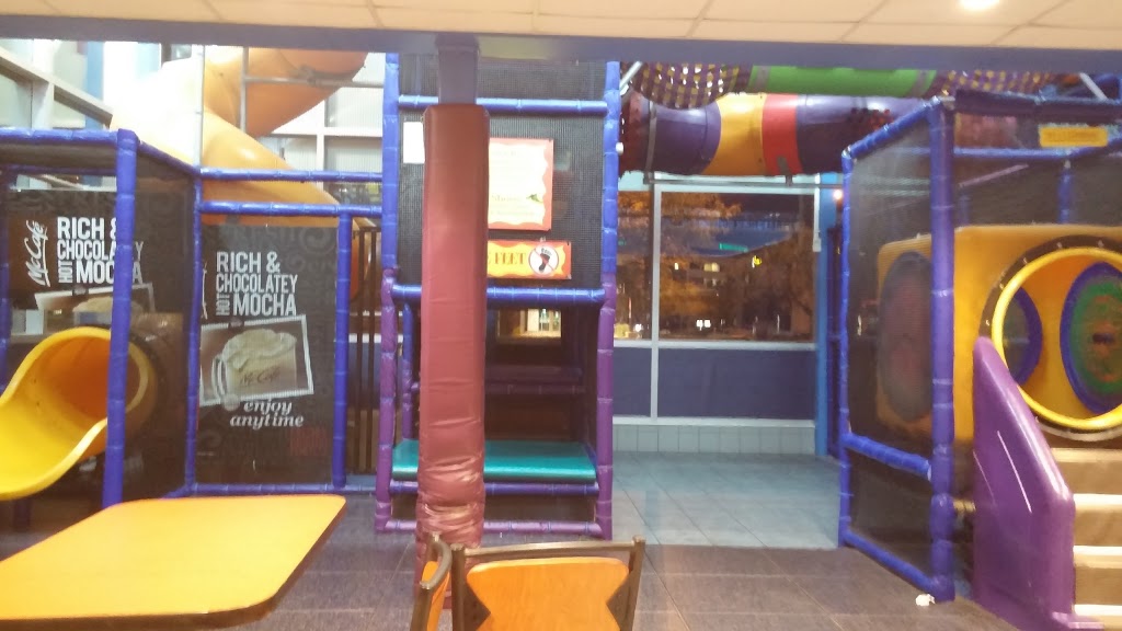 McDonalds | 7690 Hurontario St, Brampton, ON L6Y 5B5, Canada | Phone: (905) 456-2233