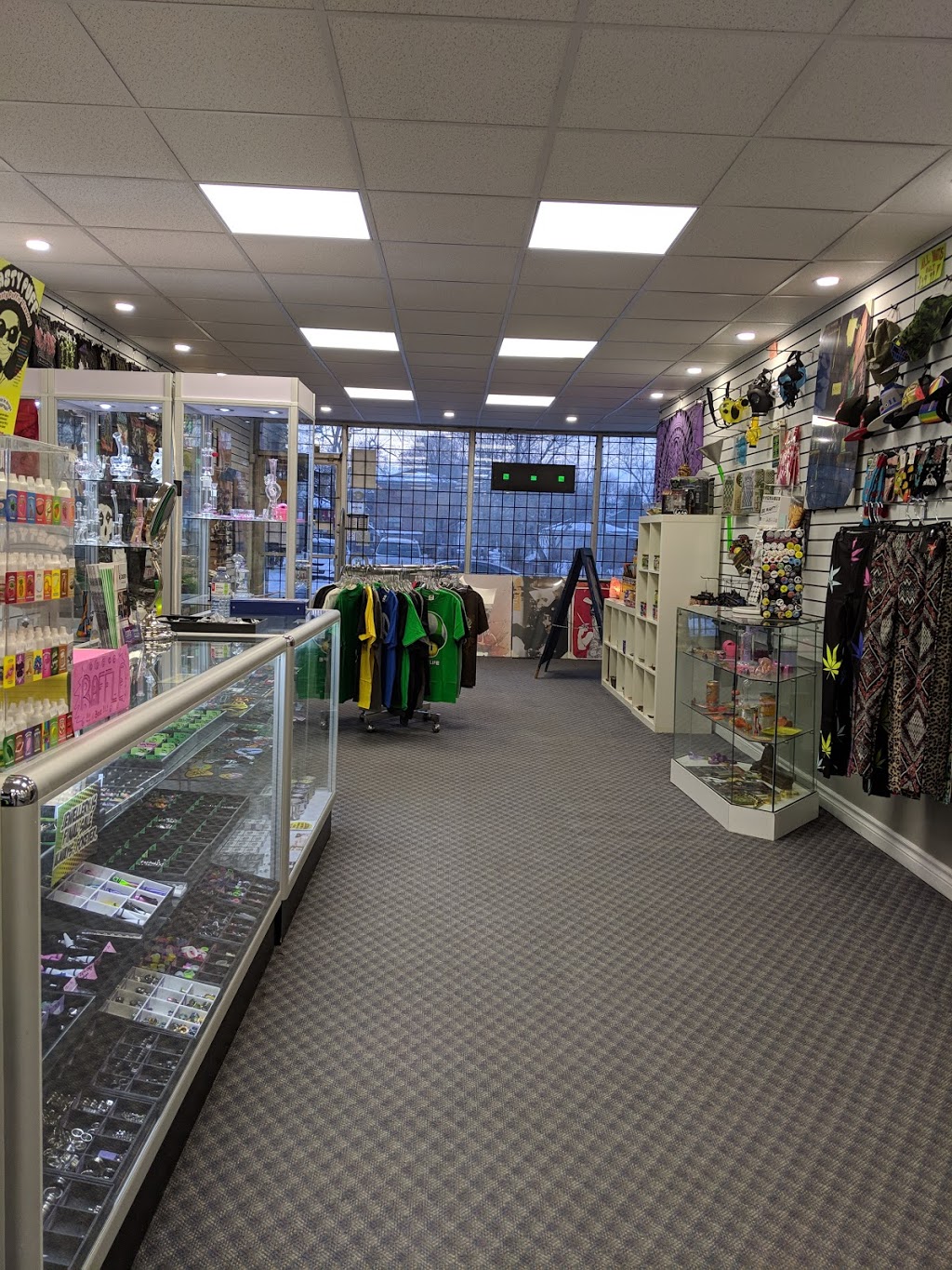 Rock Universe | 26 Main St E, Milton, ON L9T 1N3, Canada | Phone: (905) 636-8270