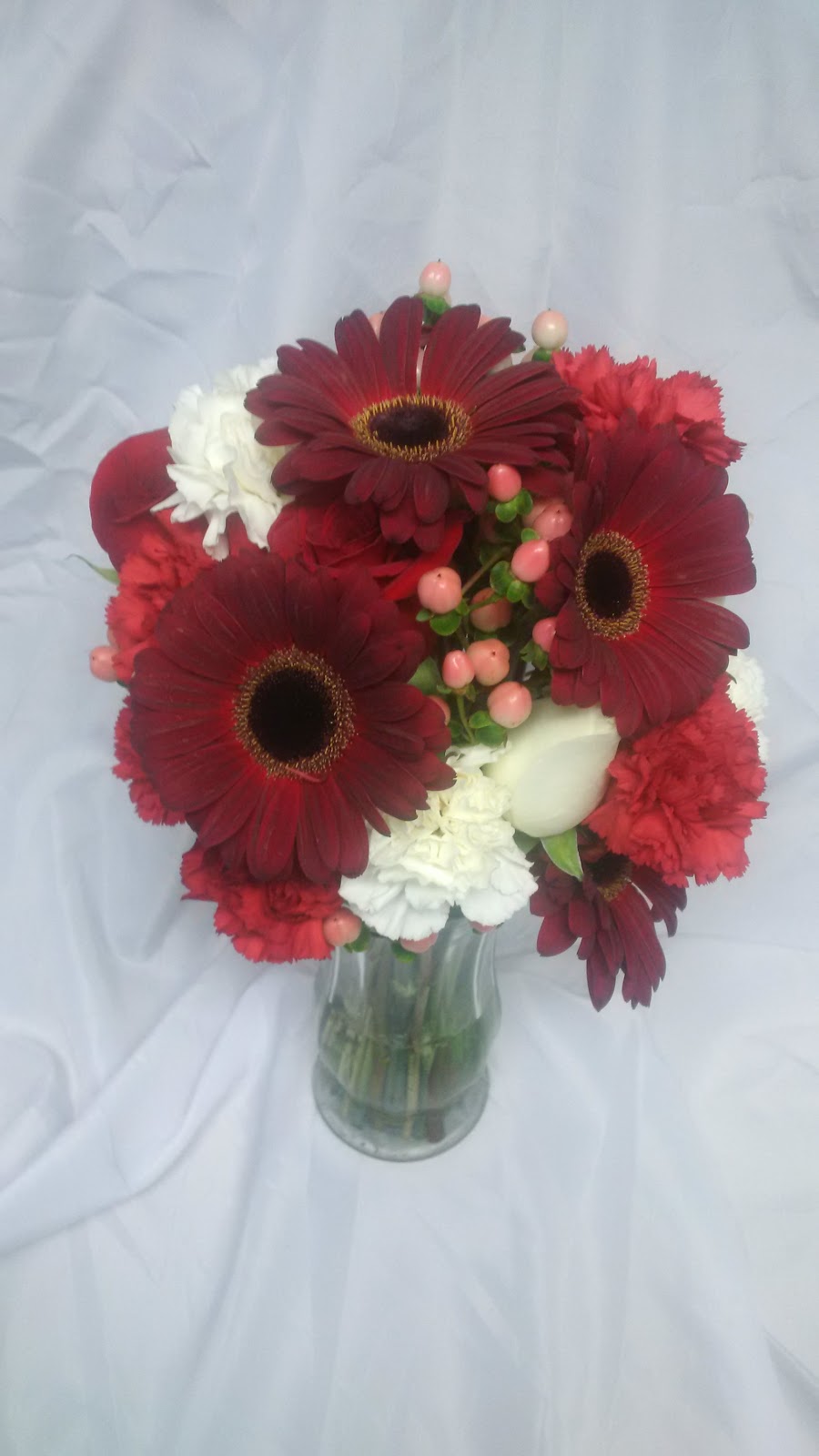 Exquisite Floral | 91 Kathreen St, New Dundee, ON N0B 2E0, Canada | Phone: (519) 572-6213