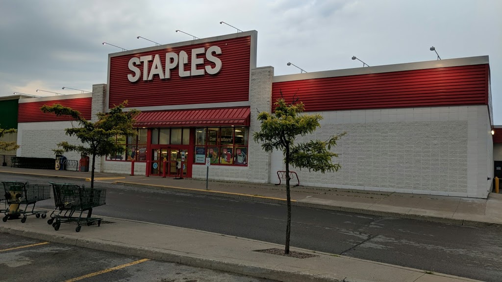 Staples | 363 Kent St W Unit 600, Lindsay, ON K9V 2Z7, Canada | Phone: (705) 328-3427
