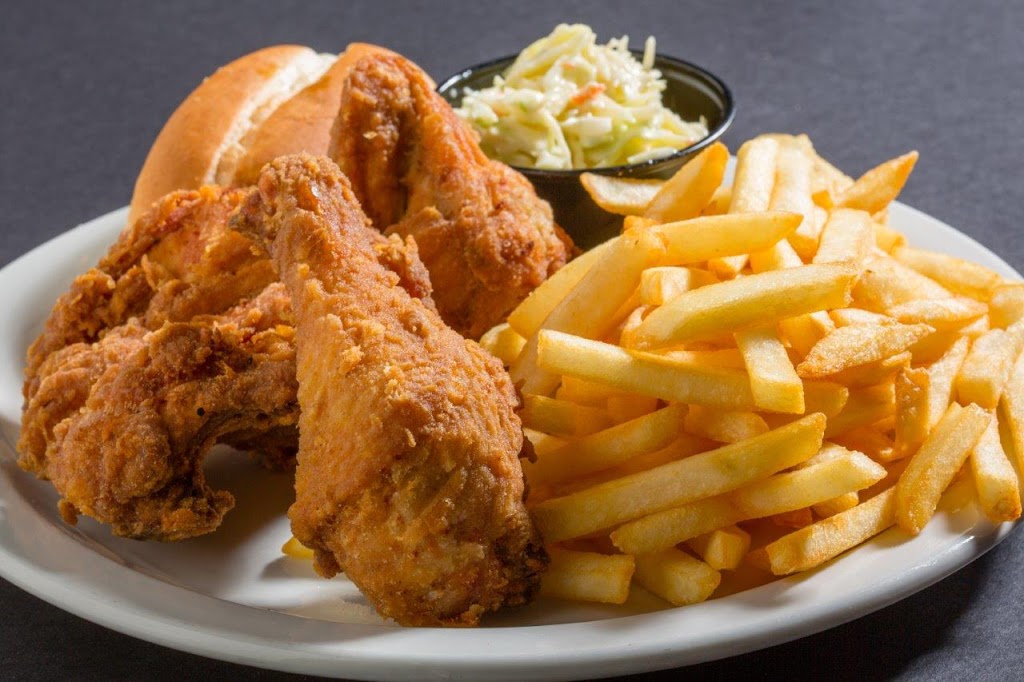 Chicken Chef Lorette | 1309 Dawson Rd, Lorette, MB R0A 0Y0, Canada | Phone: (204) 878-9620