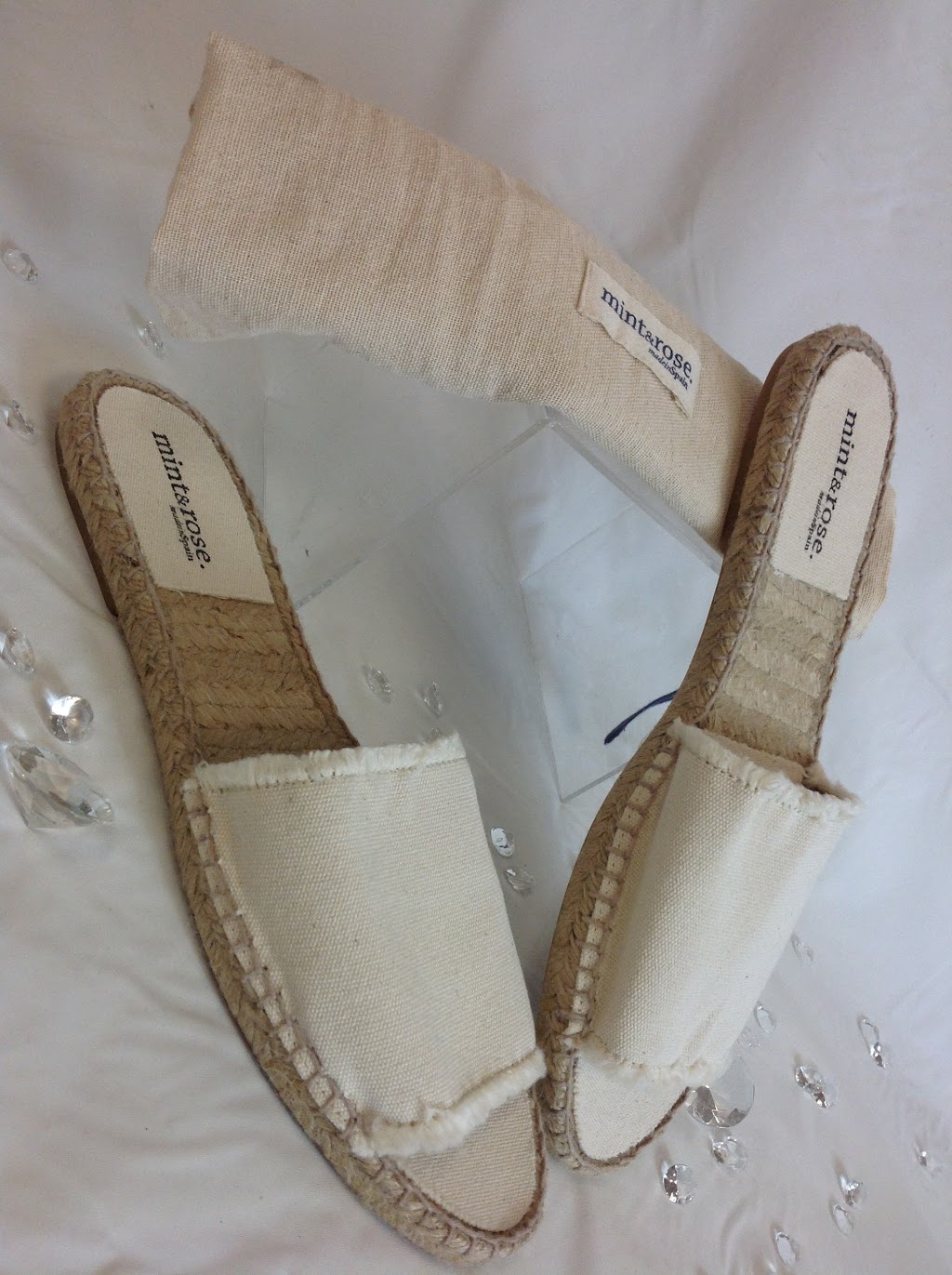 ChicaBoom Consignment Caledon | 18371 Hurontario St #5, Caledon Village, ON L7K 0X7, Canada | Phone: (519) 927-9300