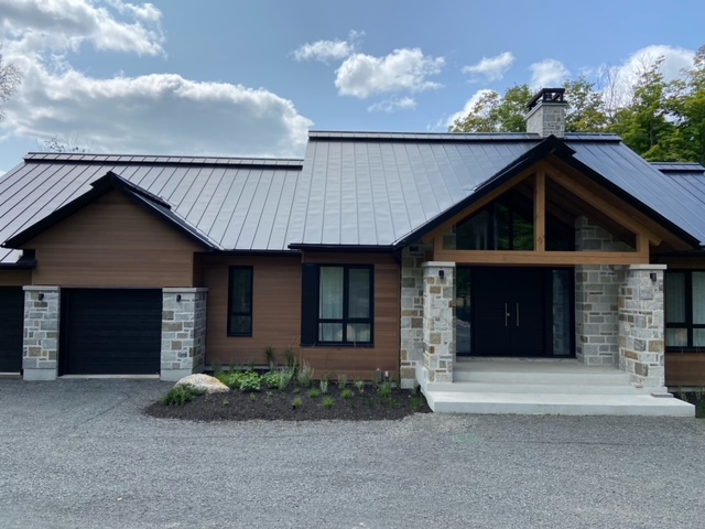 Les Gouttières Poulin Inc. | 8140 Charles-Edouard-Renaud, Terrebonne, QC J7M 2E9, Canada | Phone: (514) 705-4072