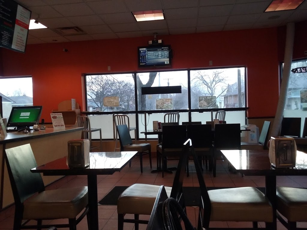 Very Peri Chicken | 3551 Sheppard Ave E, Scarborough, ON M1T 3K8, Canada | Phone: (647) 344-6611