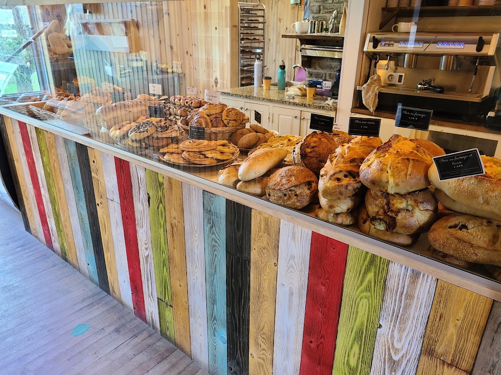 Fromagerie Médard | 10 Chemin de Quen, Saint-Gédéon, QC G0W 2P0, Canada | Phone: (418) 345-2407