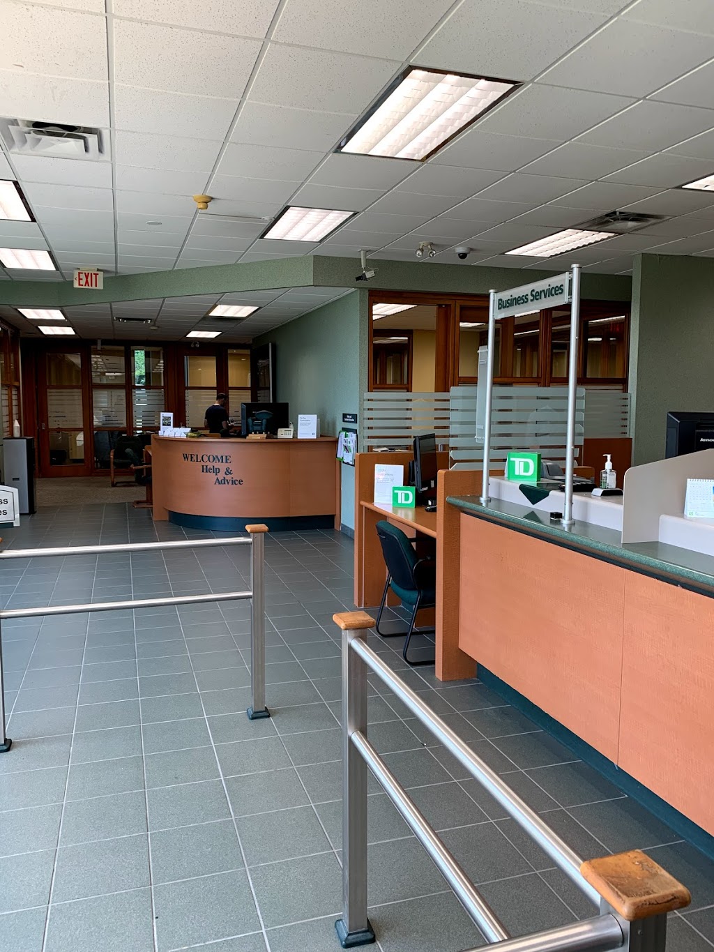 TD Canada Trust Branch and ATM | 321 Iroquois Shore Rd, Oakville, ON L6H 1M3, Canada | Phone: (905) 845-6621