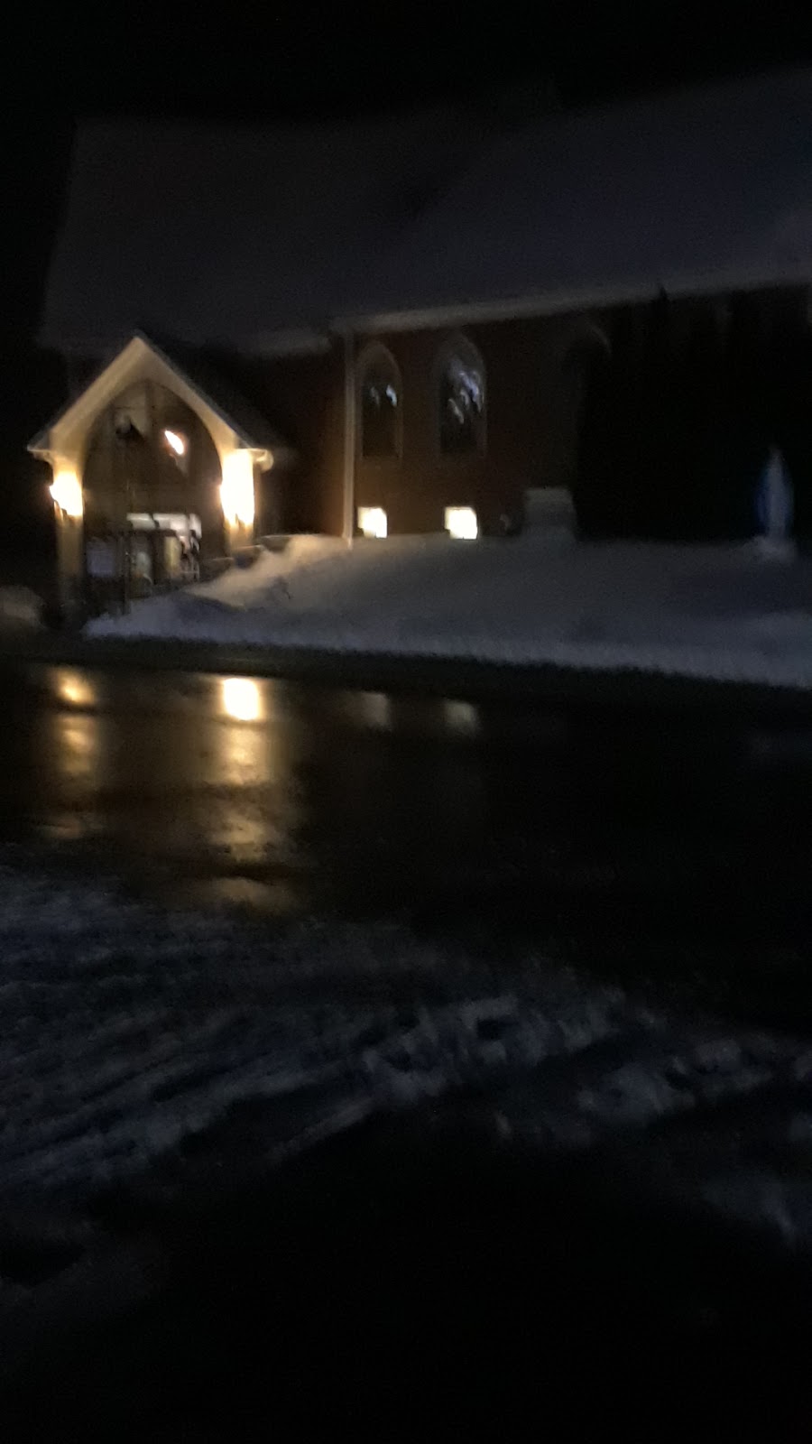 St. Mary Mystical Rose Parish | 24040 Armada Ridge Rd, Armada, MI 48005, USA | Phone: (586) 784-5966