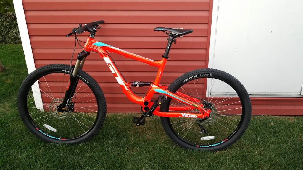 Fournel Bicycles Inc | 8755 1re Av., Québec, QC G1G 4C5, Canada | Phone: (418) 626-2622