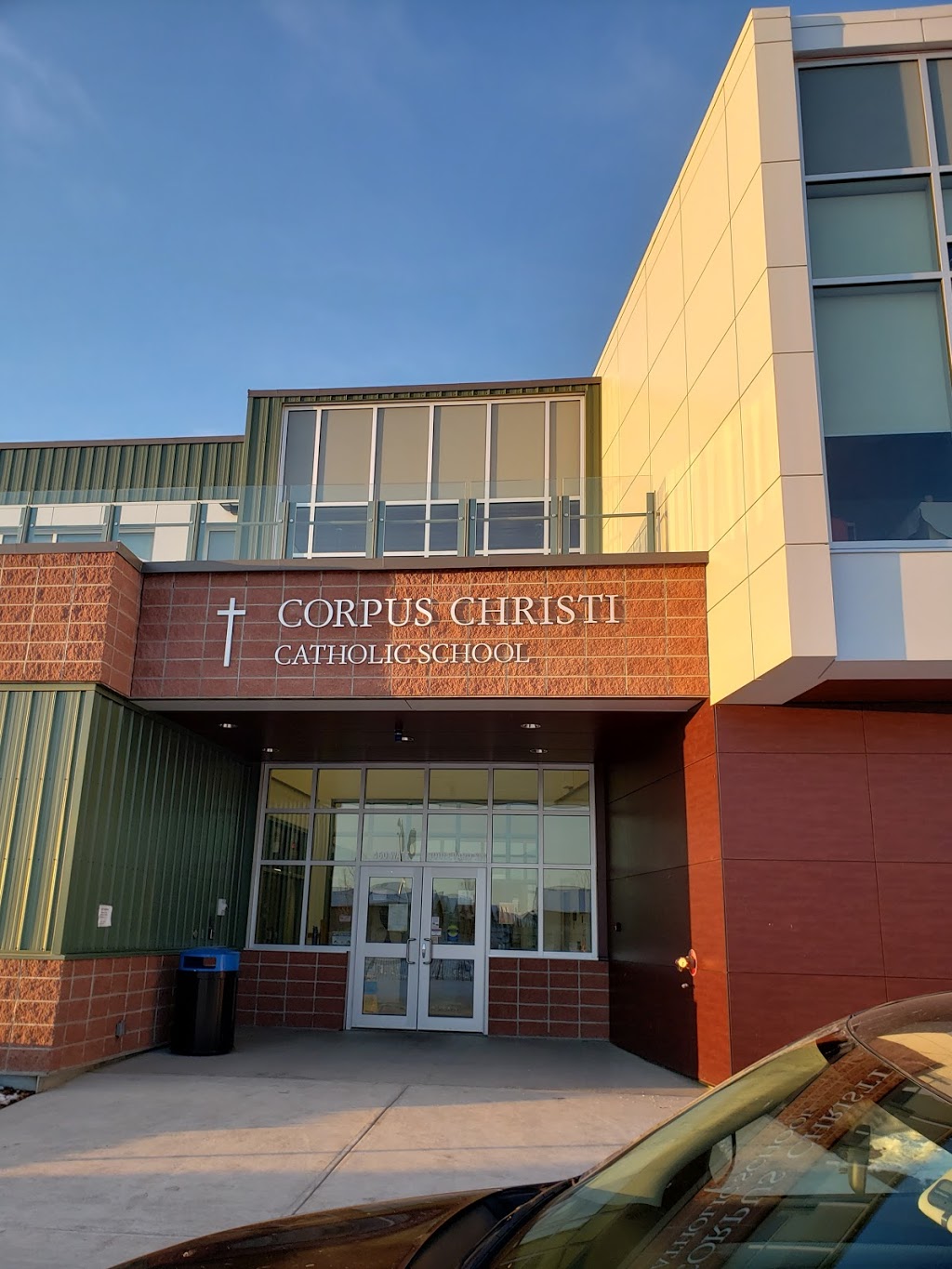 Corpus Christi Catholic Elementary/Junior High School | 460 Watt Blvd SW, Edmonton, AB T6X 1P6, Canada | Phone: (780) 409-2606
