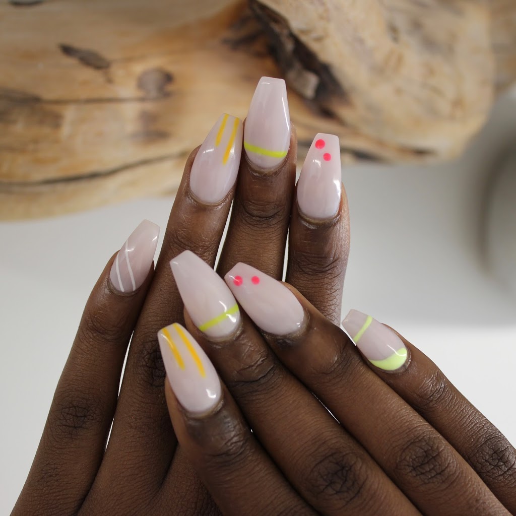 ST Esthetics | 103 A Senick Crescent, Saskatoon, SK S7T 0P4, Canada | Phone: (306) 321-4746