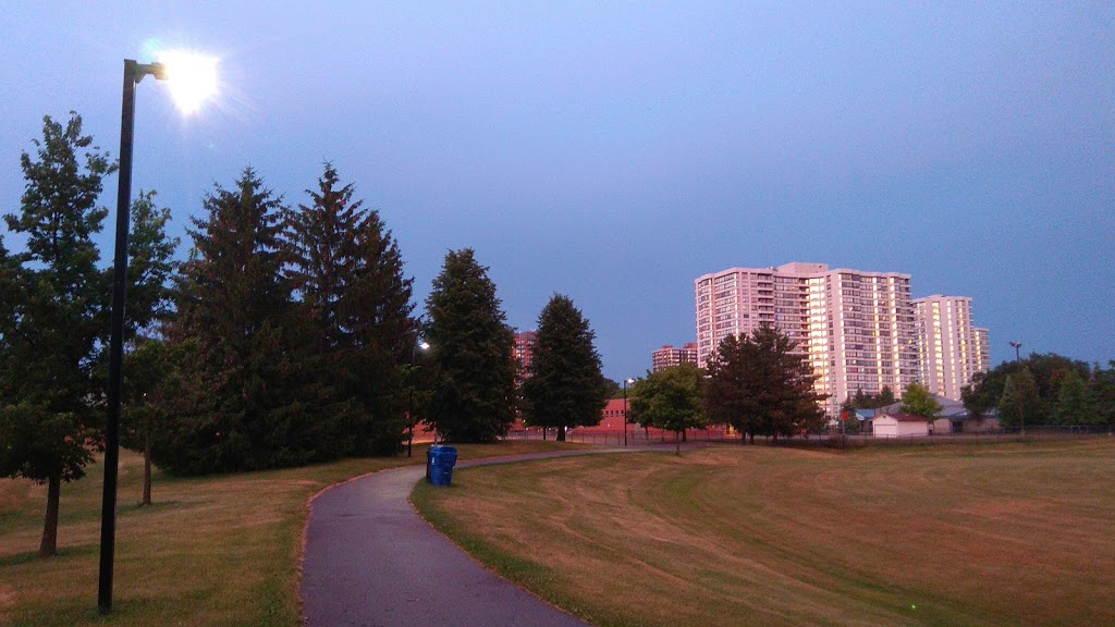Goldhawk Park | 250 Goldhawk Trail, Scarborough, ON M1V 3W8, Canada | Phone: (416) 396-8964