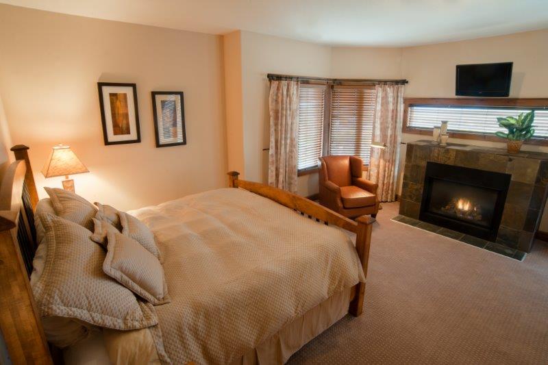 Kimberley Lodging Co. Ltd. | 400 Stemwinder Dr Unit 110, Kimberley, BC V1A 2Y9, Canada | Phone: (778) 481-8181