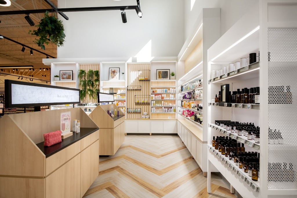 Avril Supermarché Santé | 1600 Boul. le Corbusier local A-1, Laval, QC H7S 1Z2, Canada | Phone: (450) 557-6446