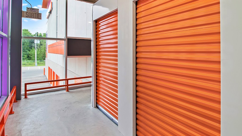Public Storage | 955 A. Chomedey, Laval, QC H7W 4V3, Canada | Phone: (450) 902-0429