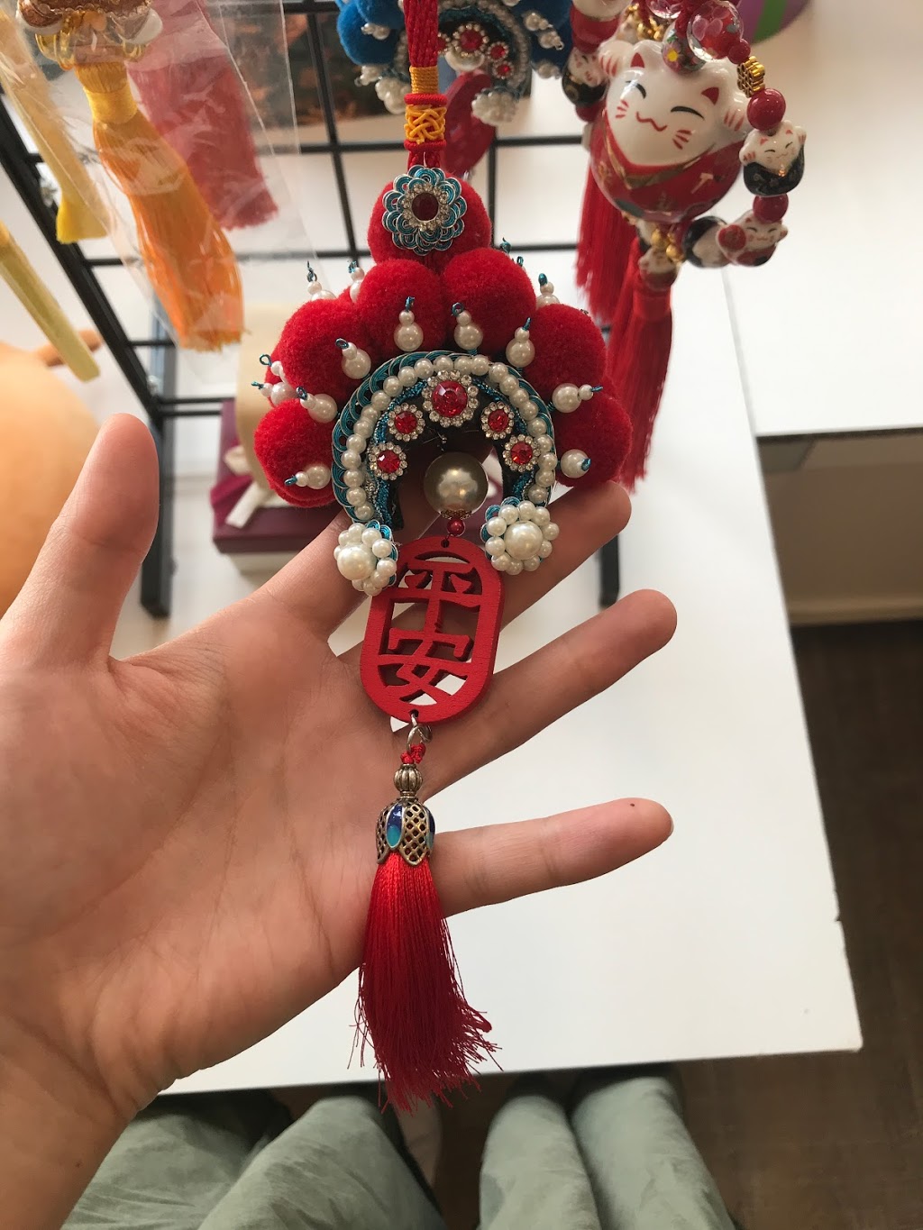 UNIQUE SK | 49 High St W, Moose Jaw, SK S6H 1S4, Canada | Phone: (306) 684-9888