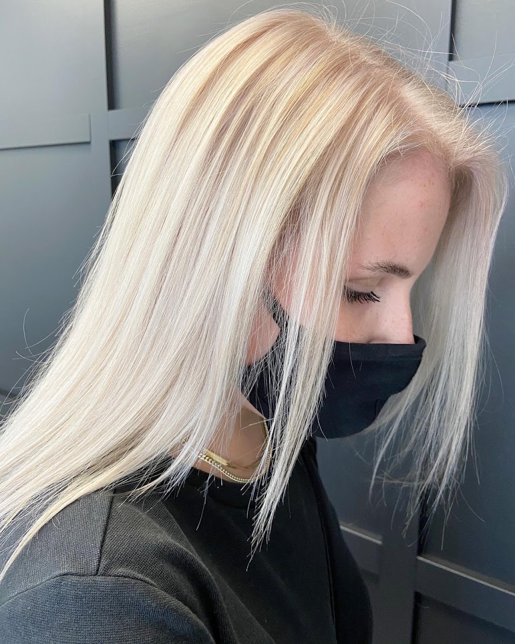 Hair Society | 7 Argyle St S, Renfrew, ON K7V 1T2, Canada | Phone: (613) 717-5717