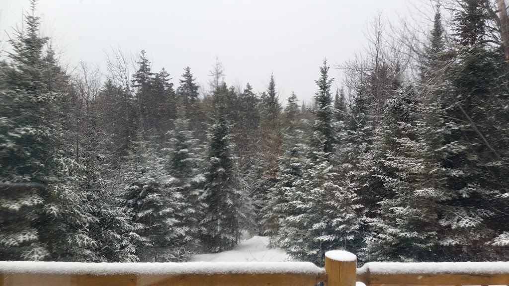 Fiddler Lake Resort | lOriole,, 4 Chemin de lOriole, Mille-Isles, QC J0R 1A0, Canada