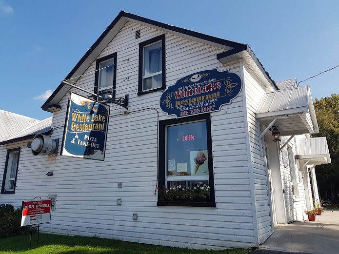 White Lake Restaurant | 620 Bellamy Rd, White Lake, ON K0A 3L0, Canada | Phone: (613) 552-1110