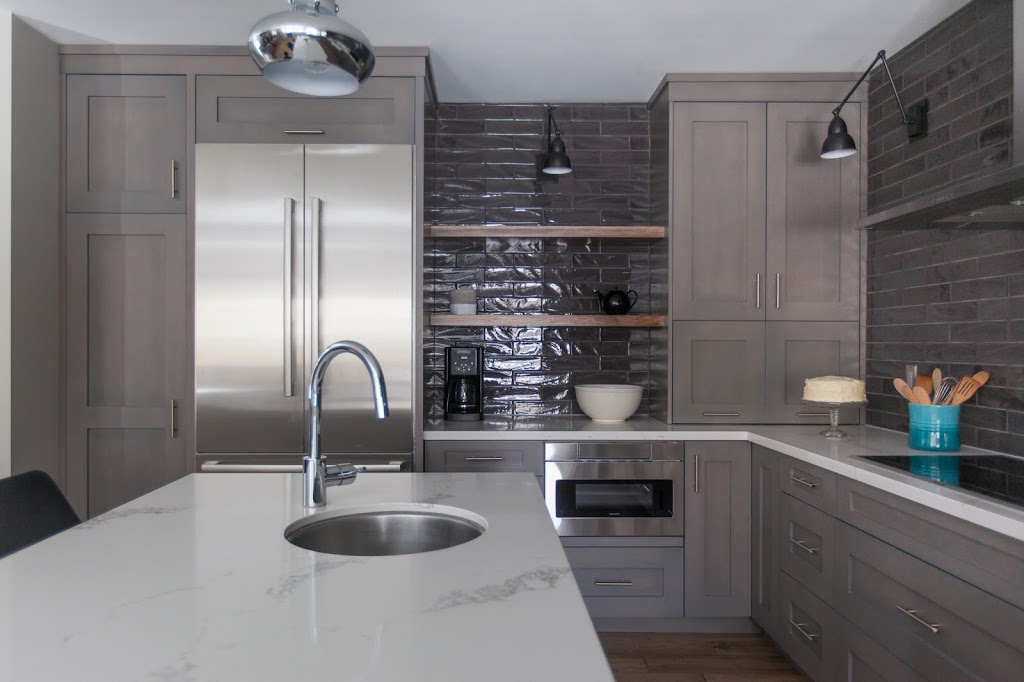 Eagleview Construction | 500 Bingemans Centre Dr #4, Kitchener, ON N2B 3X9, Canada | Phone: (226) 646-3390