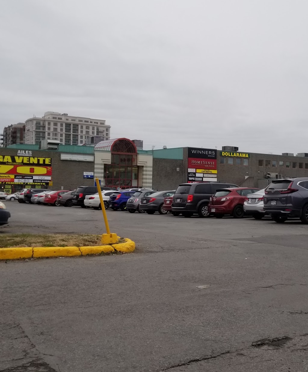 Quebec Centre Local DEmploi | 6900 Bd Décarie, Côte Saint-Luc, QC H3X 2T8, Canada | Phone: (514) 345-0131