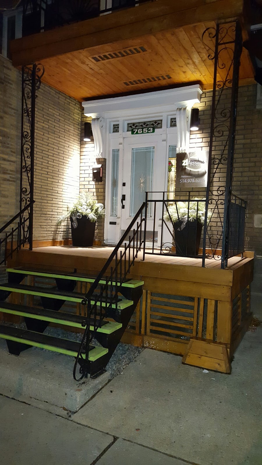 Les services de santé E-Zlab / E-Zlab Health Services | 7653 R. Saint-Denis, Montréal, QC H2R 2E7, Canada | Phone: (514) 975-5226
