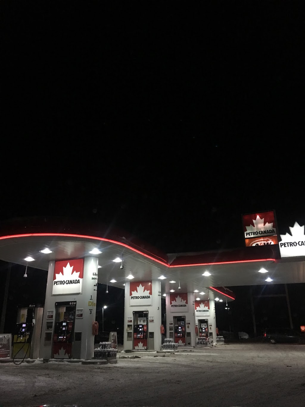 Petro-Canada | 546 3e Rang, Sainte-Hélène-de-Bagot, QC J0H 1M0, Canada | Phone: (450) 791-2304
