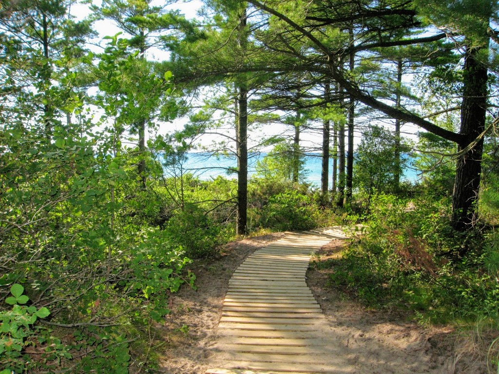 Pinery Provincial Park Visitors Centre | Lambton Shores, ON N0M 2L0, Canada | Phone: (519) 243-2220