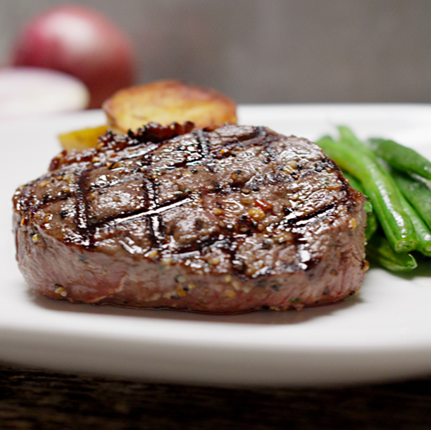 Moxies Grill & Bar | 3401 Dufferin St #30, Toronto, ON M6A 2T9, Canada | Phone: (416) 787-7600