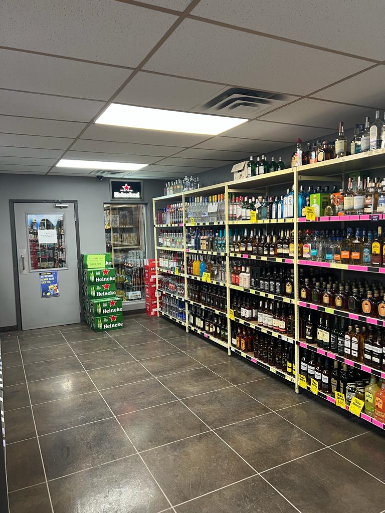 The LA Liquor Store | 1102 3 Ave S, Lethbridge, AB T1J 0J6, Canada | Phone: (403) 381-7998
