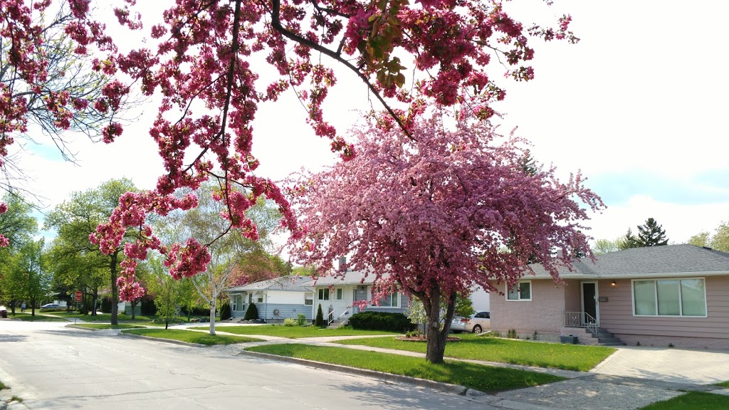 Beaumont Park | Beaumont, Winnipeg, MB R3T, Canada