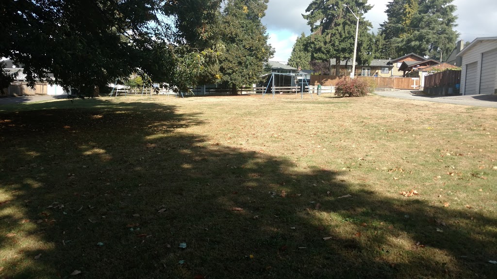 Guilby Park | 345 Guilby St, Coquitlam, BC V3K 3Z5, Canada | Phone: (604) 927-3000