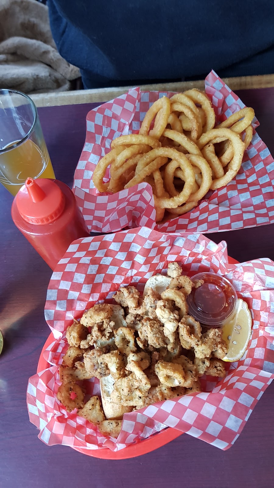 The Black Bull | 298 Queen St W, Toronto, ON M5V 2A4, Canada | Phone: (416) 593-2766