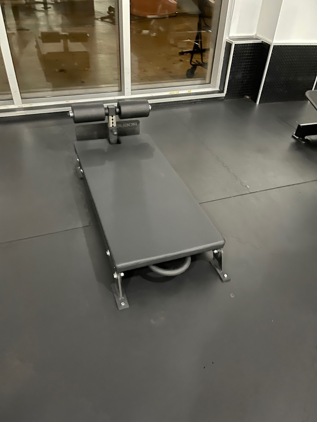 Fitness World | 15850 26 Ave #120, Surrey, BC V3Z 2N6, Canada | Phone: (604) 385-1316