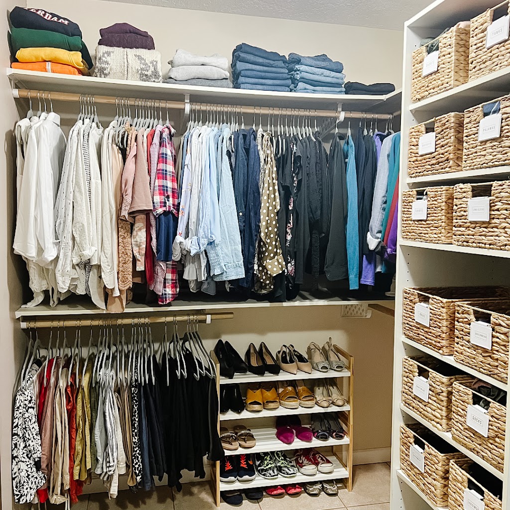 Space In Your Place Organizing Solutions | 1 Southwood Dr, Victoria, BC V9B 6R9, Canada | Phone: (250) 888-1605