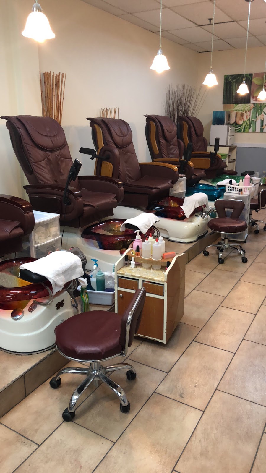Ongles Spa Katie | 2760-3510 Rue Remembrance, Lachine, QC H8S 1X8, Canada | Phone: (514) 634-6987