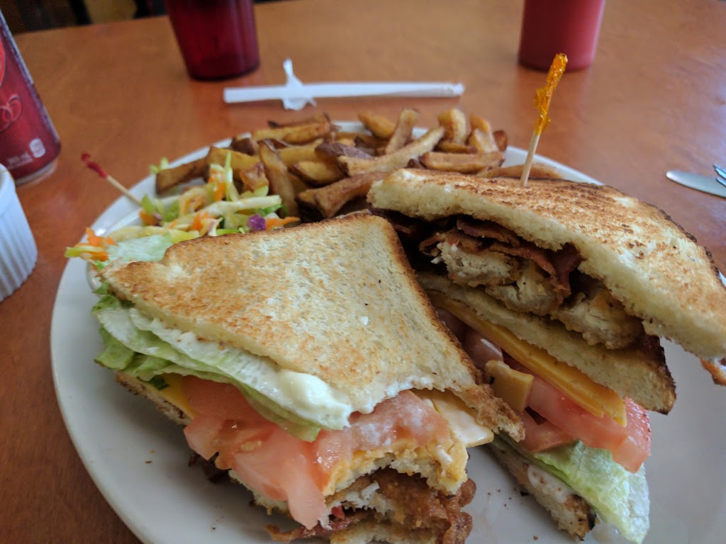 Riverside Grill | 386 Eveline St, Selkirk, MB R1A 1N6, Canada | Phone: (204) 482-9052