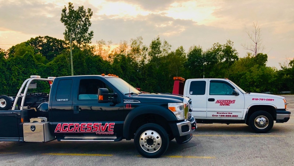 Aggressive towing | 685738 Oxford 2, Woodstock, ON N4S 7V9, Canada | Phone: (519) 761-0851