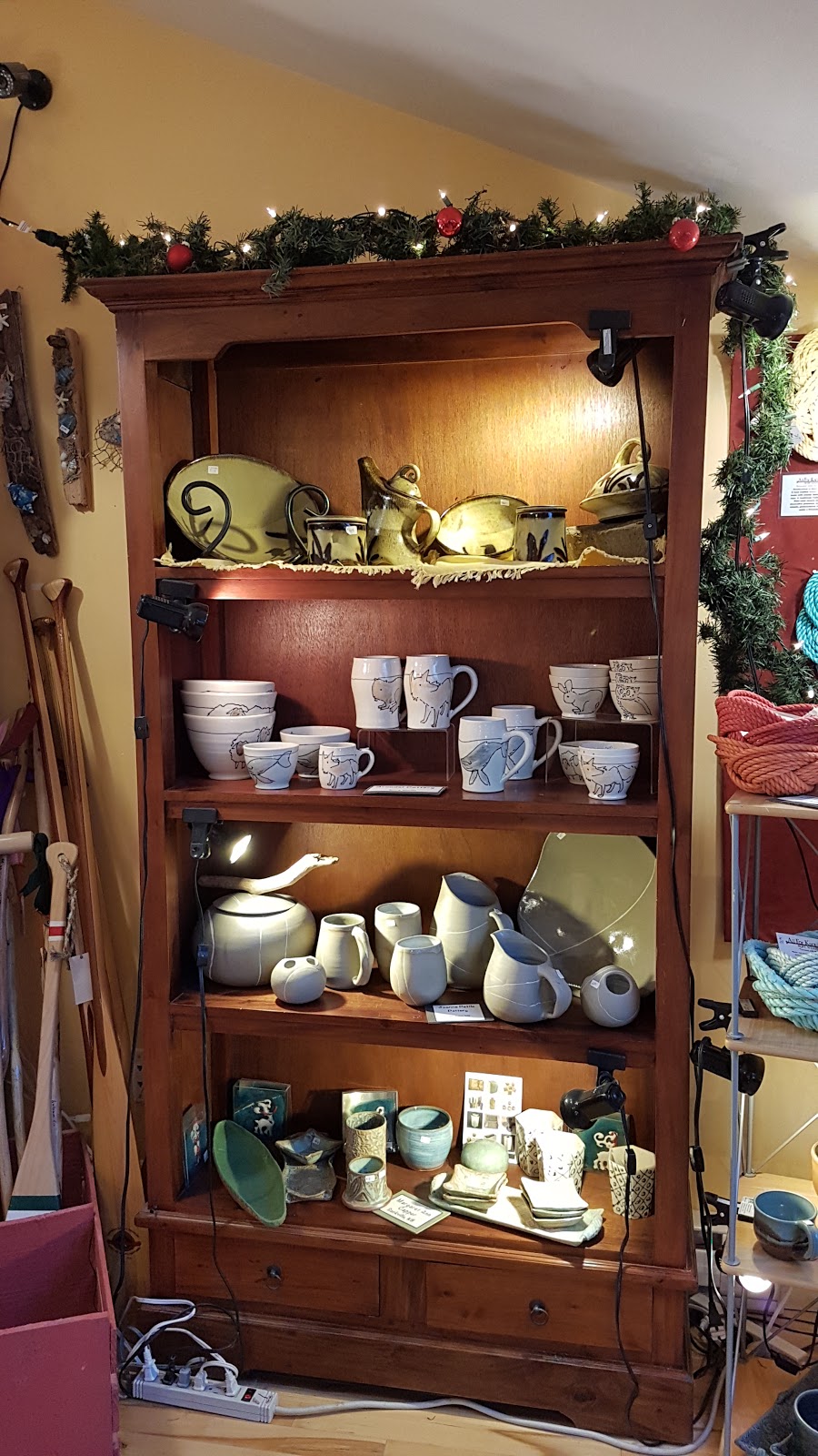 Wendy Johnston Pottery and Art Effects Fine Craft Gallery | 3923 Main St, Hopewell Cape, NB E4H 3J2, Canada | Phone: (506) 734-2046