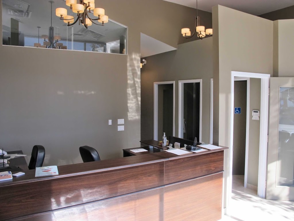 Churchill Glen Dental | 3020 Thomas St Unit A302, Mississauga, ON L5M 0R4, Canada | Phone: (905) 858-3368